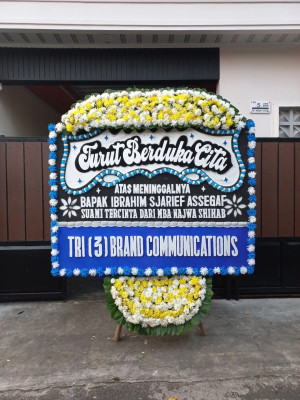 Papan Bunga Duka di Teupah Barat